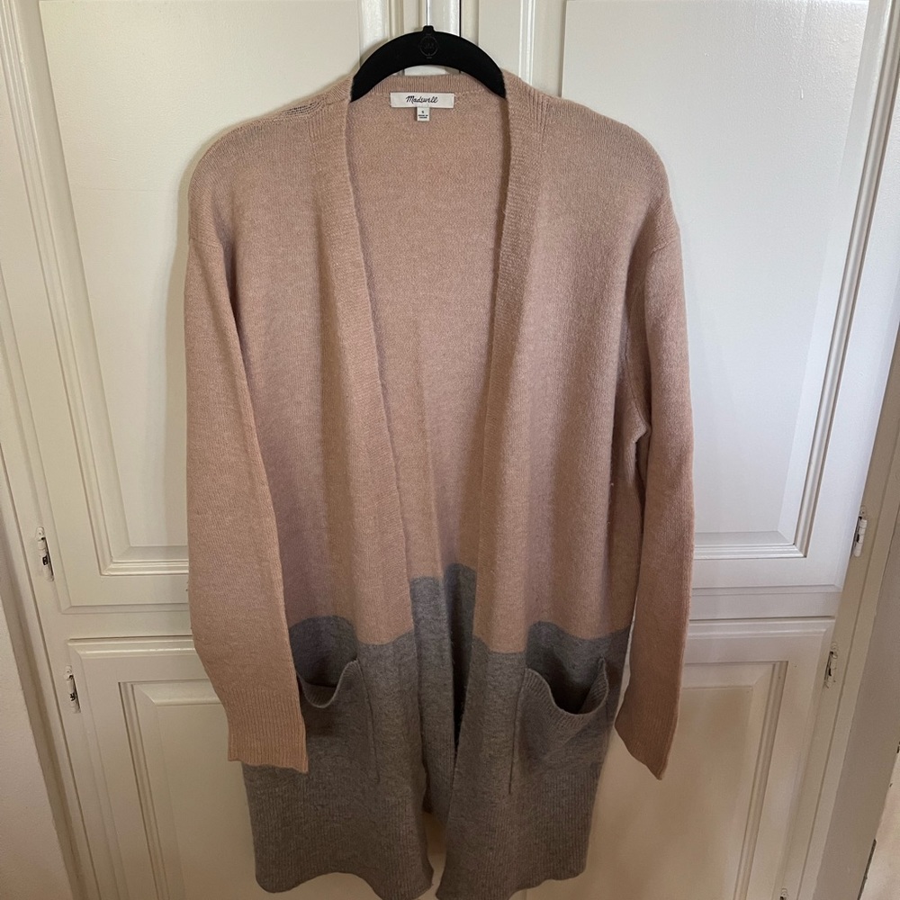 Madewell Kent Colorblock Cardigan Sweater in Coziest Yarn Grey Peach SZ S